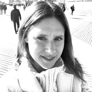 Meet your Posher, Eva